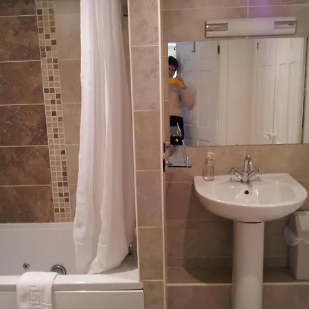 Nagoya Country House * Bowness-on-Windermere