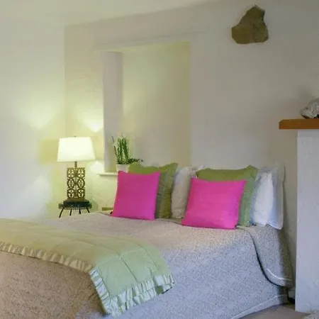 בית הארחה Nagoya Country House *
