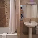 Nagoya Country House * Боунес-он-Уиндермер